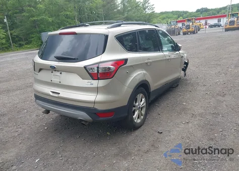 2017 Ford Escape Se z USA, uszkodzony, nr VIN 1FMCU9GD0HUB64542